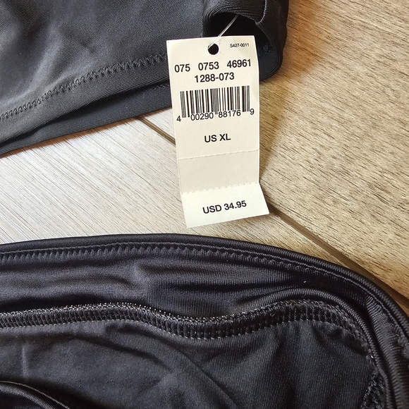 Aerie Black Swim Set - Picture 3 of 4